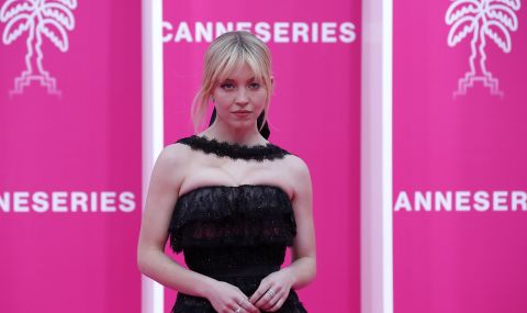 Голите сцени на звездата от сериала "Еуфория" Сидни Суийни са ѝ донесли неприятности - 1