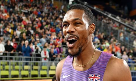 Зарнел Хюз с нов рекорд на Великобритания на 100 метра - 1