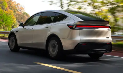 Tesla oтбеляза рекордни доставки и рекорден срив на акции - 1