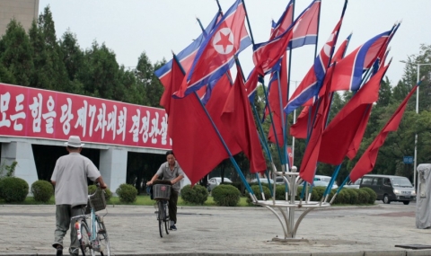 В Северна Корея екзекутираха двама души със зенитно оръдие - 1