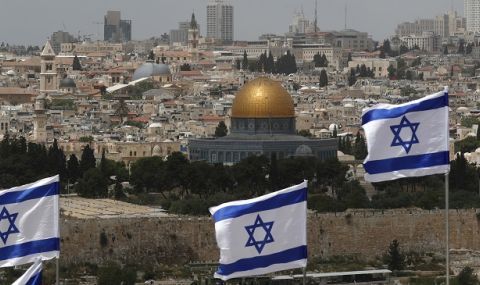 Във военен режим! "Мудис" преразглежда А1 рейтингите на Израел за възможно понижение - 1