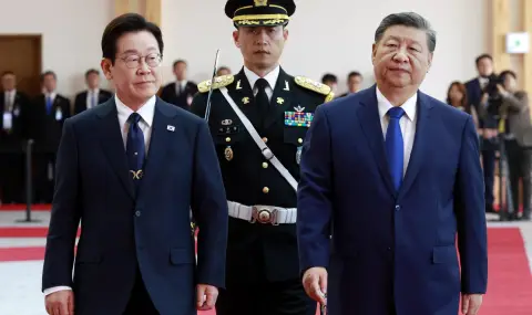 Южнокорейският президент търси помощ от Си Цзинпин за Северна Корея - 1