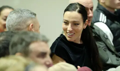 Ивет Лалова с емоционално обръщение към Малена Замфирова - 1