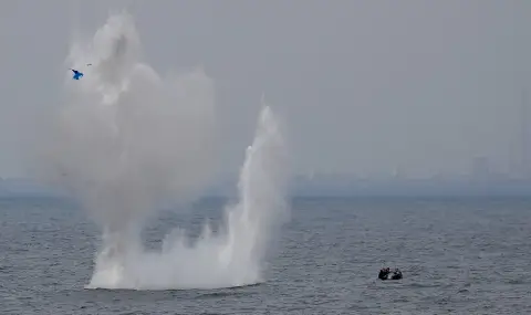 Два руски кораби са потопени в Черно море - 1