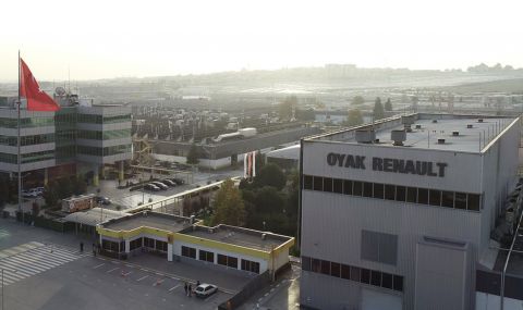 Renault затвори завода си в Турция - 1