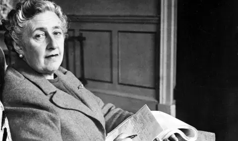 Уникални книги и писма на Агата Кристи до икономката ѝ бяха продадени за близо 8000 паунда (СНИМКА) - 1