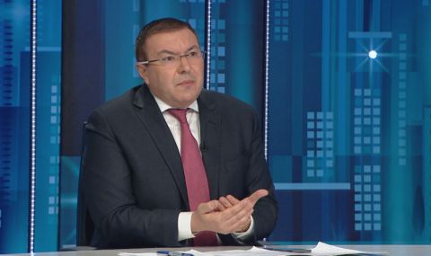 Костадин Ангелов: За нас вече е ясно, че в правителството премиер е не Петков, а Нинова - 1