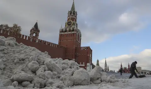 Колапс в Русия: на 35 километра от Москва няма отопление и вода - 1
