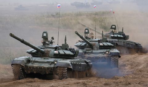 Руските танкове тръгват към Украйна, когато се разтопят снеговете? - 1