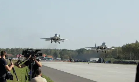 Полша връща самолетите, които охраняват въздушното пространство, в базите си - 1