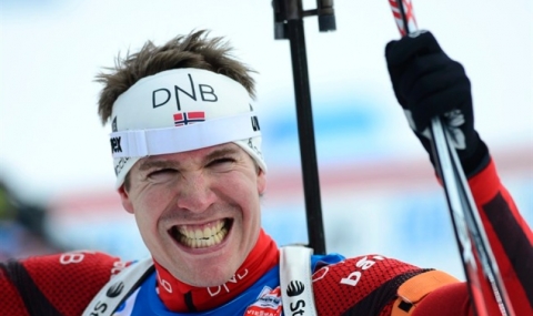 Биатлонист не иска да целува гаджето си - 1