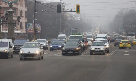 БСП обжалва забраната за стари коли в центъра на София - 1
