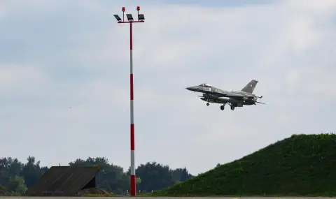 Полски изтребители прехванаха руски Су-30 над Балтийско море - 1