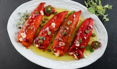 Рецепта на деня: Пълнени чушки по гръцки - 1