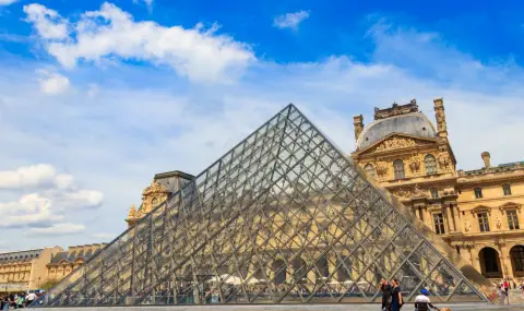 Шокиращо: Двойно по-скъп вход за чужденци в парижкия Лувър - 1