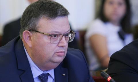 Президентът освободи Сотир Цацаров като главен прокурор - 1