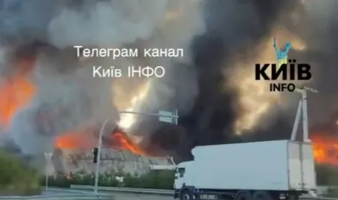 Атака с дронове в Киевска област: горят складове, повредени са сгради и автомобили