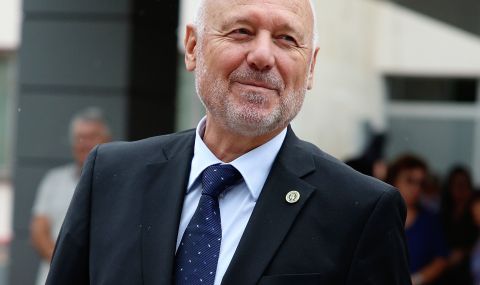 Тодор Тагарев ще обсъди в Испания, заедно с  министрите на отбраната на държавите от ЕС военната помощ за Украйна - 1