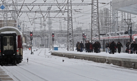 Владимиров: БДЖ нямаше да има проблеми, ако не бяха изтекли 560 млн. лв. - 1