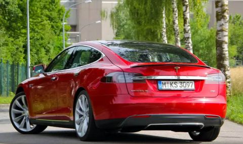 Германец измина с Tesla Model S 1.7 милиона километра, но смени... 12 мотора! - 1
