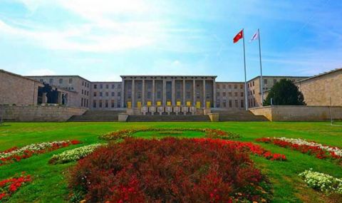 Извънредно заседание на турския парламент - 1