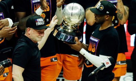 НБА отстрани за една година и глоби с 10 млн. долара собственика на Финикс Сънс заради тормоз към служители - 1