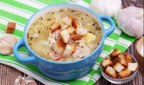 Рецепта за вечеря: Чешка чеснова супа със свинско - 1