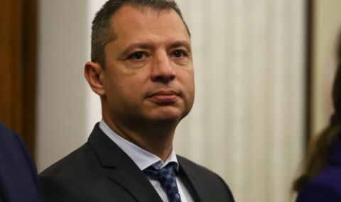 Делян Добрев: Промяната мами избирателите си с тези преговори - 1
