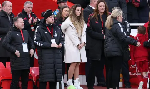 Руте Кардосо с емоционален жест към Диого Жота за Деня на бащата – Ливърпул и феновете не забравят своя герой - СНИМКА - 1