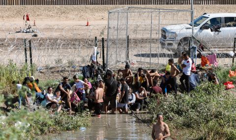 Байдън одобри нов участък от граничната стена с Мексико  - 1