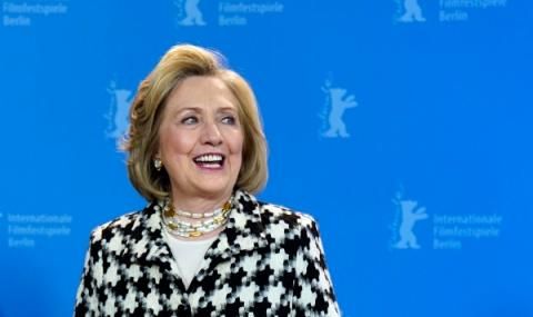 Хилари Клинтън: Трябва да се приемат закони за репресии над подкрепящите Тръмп - 1