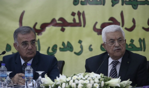 Палестинското правителство подава оставка - 1