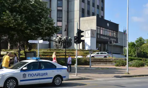 Протест във Варна в защита на задържания кмет Коцев - 1