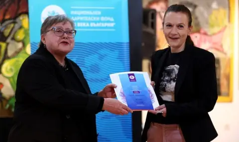 Елена Алексиева върна наградата на "13 века България" за роман на годината - 1