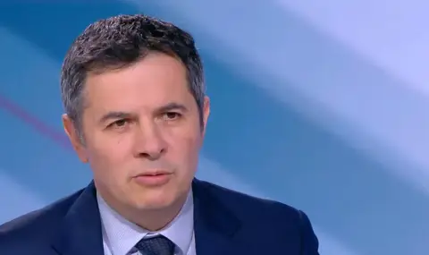 Филип Гунев: Войната в Украйна даде на Тръмп зелена светлина за операцията във Венецуела