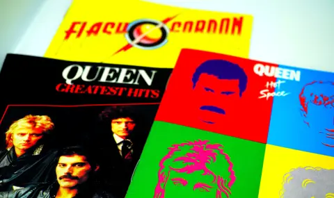 Sony Music купува музикалния каталог на Queen за £1 милиард - 1