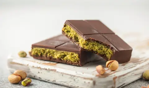 Шоколад с пръжки -  балканският отговор на дубайския шоколад (ВИДЕО) - 1