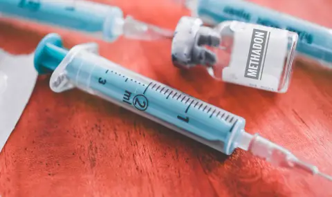 Откриха 1 млн. лв. у лекарите, задържани за продажба на метадон - 1