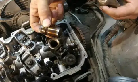 Скритите системи на двигателя: Как хидравликата влияе на работата на колата ни - 1