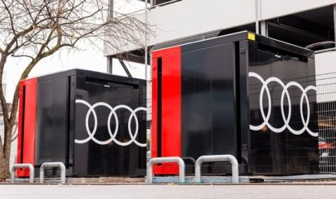 Audi прави зарядни станции за електромобили от батериите на своите тестови коли - 1