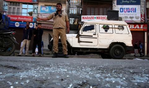 Близо 300 терористи се опитват да проникнат в Индия - 1