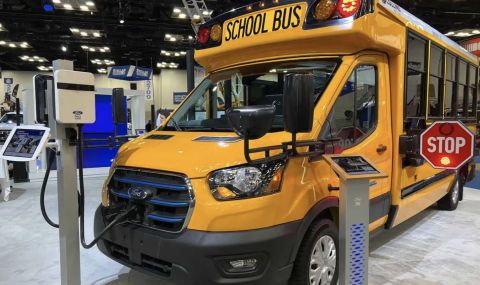 Ford показа бъдещето на училищните автобуси - 1
