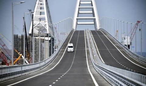 Завърши ключов етап от строежа на Кримския мост - 1