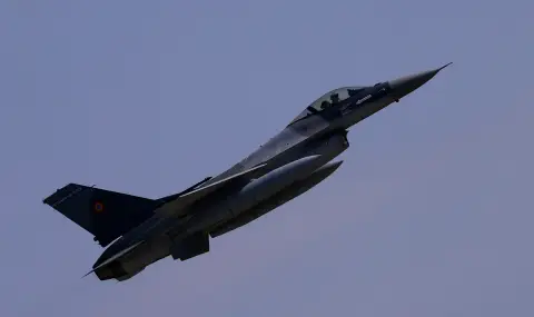 Podoljak said that Russia is purposefully sending drones into Romanian airspace - 1