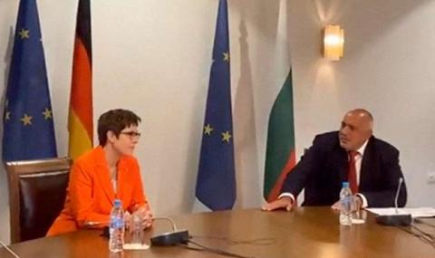Премиерът се срещна с лидера на ХДС Анегрет Крамп-Каренбауер (ВИДЕО) - 1