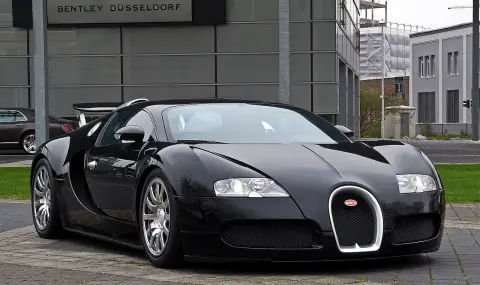 Странни особености, скрити под обвивката на Bugatti Veyron - 1