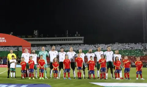 Общината в Бурса с призив към феновете: Не освирквайте българския химн - 1