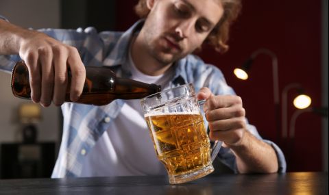 22-годишен мъж счупи рекорд, като пи в 67 кръчми за 24 часа - 1