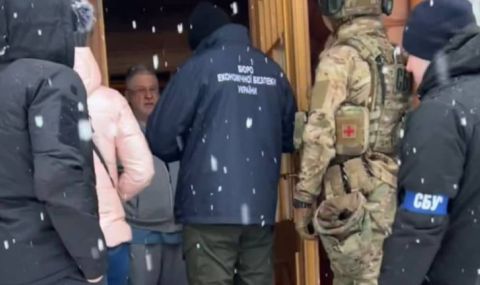 Обискират дома на милиардера бизнесмен Игор Коломойски в Украйна - 1