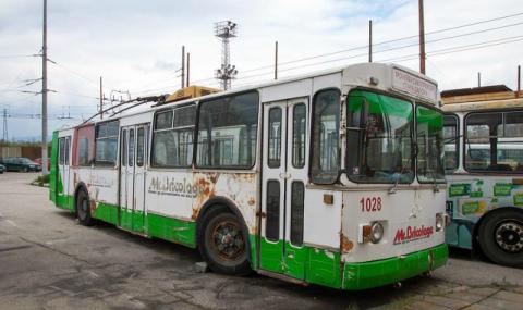 Младежи спасяват софийските тролеи-антики - 1
